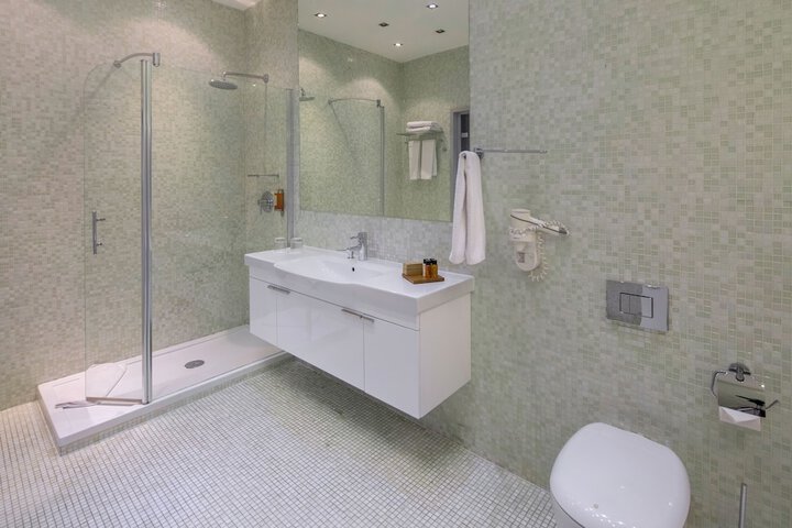 Bathroom Interior Photo