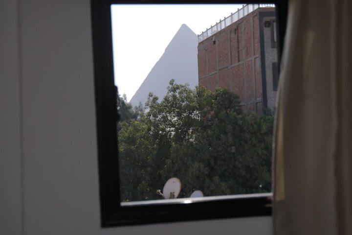 Room 10 of 48