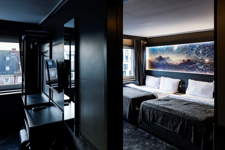 Room 19 of 54