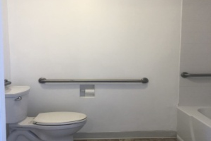 Room 93 of 108