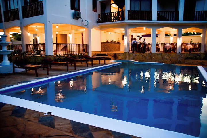 Zanoceanique Luxury Hotel