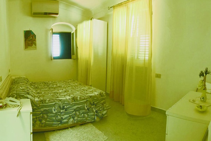 Room 8 of 56