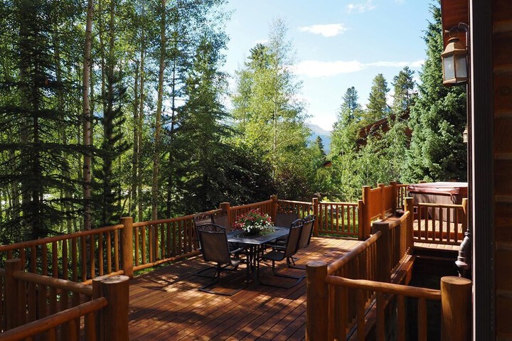 Terrace/Patio 32 of 52