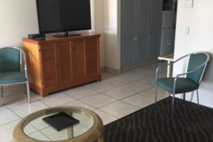 Room 5 of 31