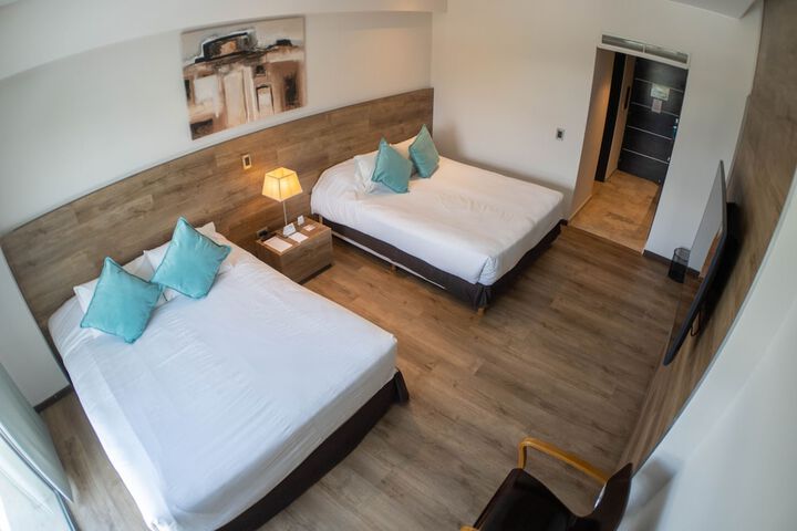 Room 7 of 31