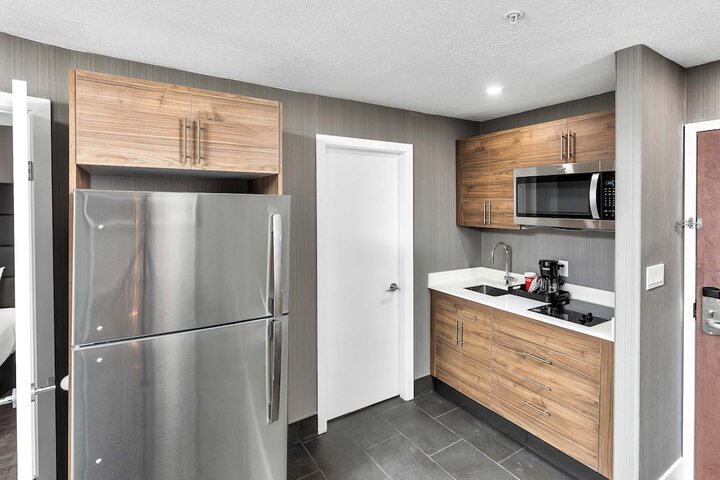 Private kitchenette