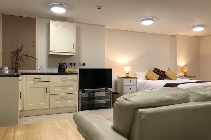 Room 11 of 65
