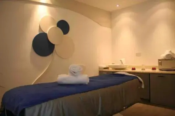 Room 5 of 22