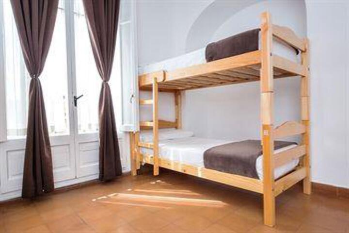 Nikbor Residencia