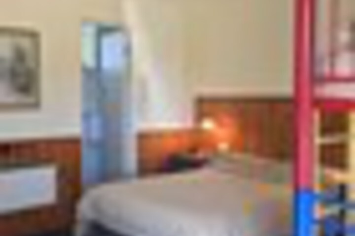 Room 41 of 123