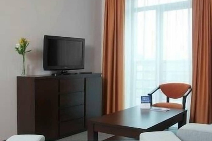 Room 22 of 65