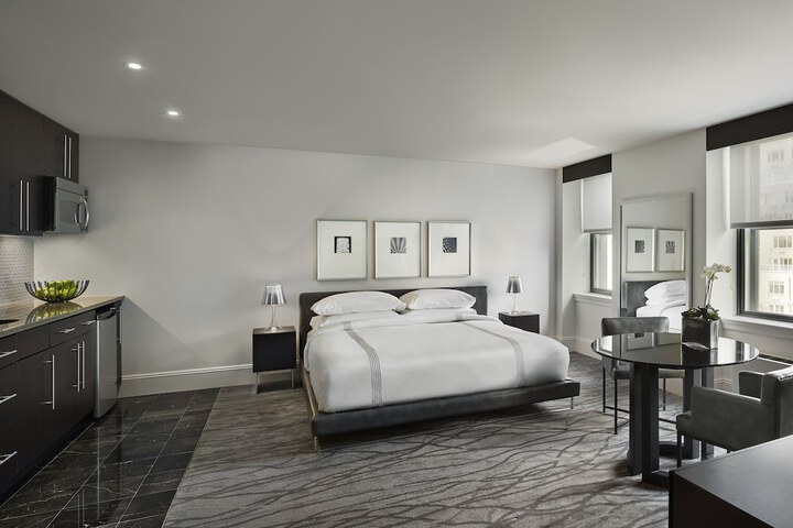 Room 13 of 47