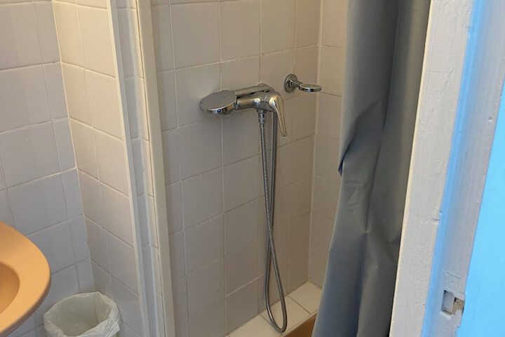 Room 20 of 24