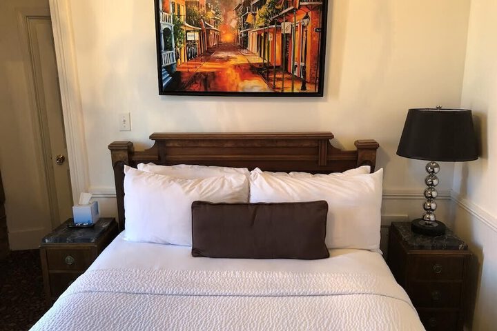 Room 21 of 49