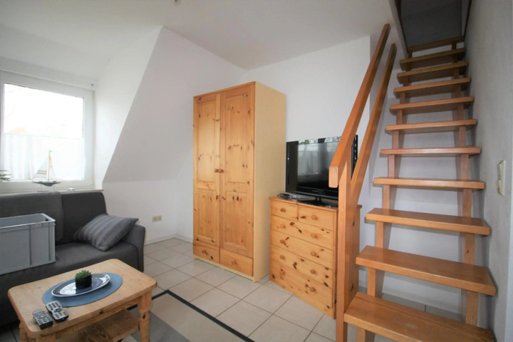 Room 3 of 11