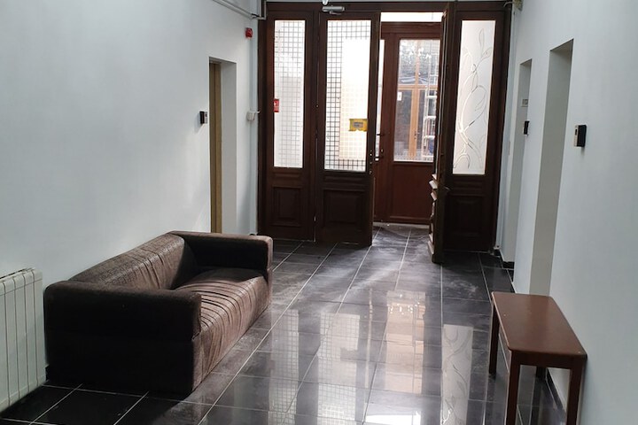 Hotel 2 of 109