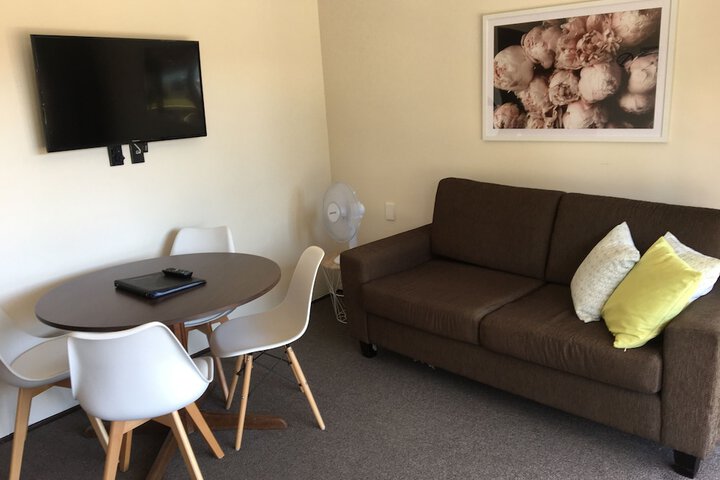 Room 82 of 141