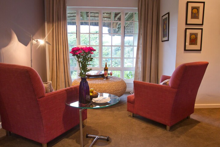 Room 10 of 46