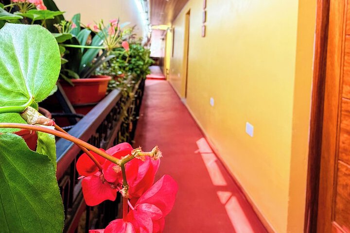 Ballroom/Hall 96 of 100