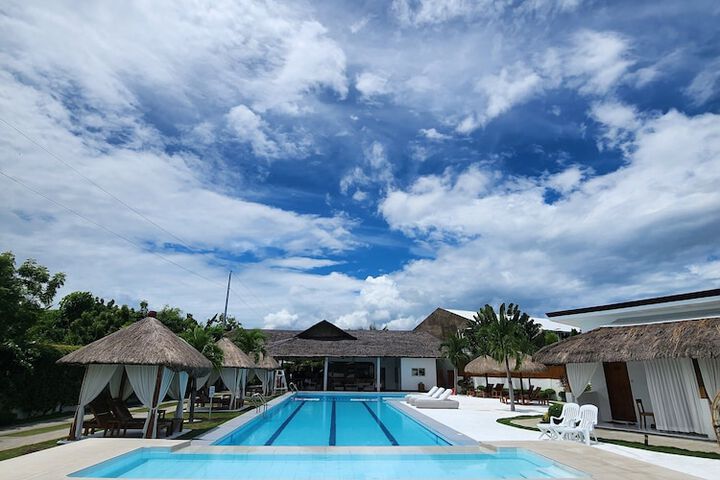 Pool 27 of 62