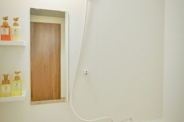 Room 10 of 15