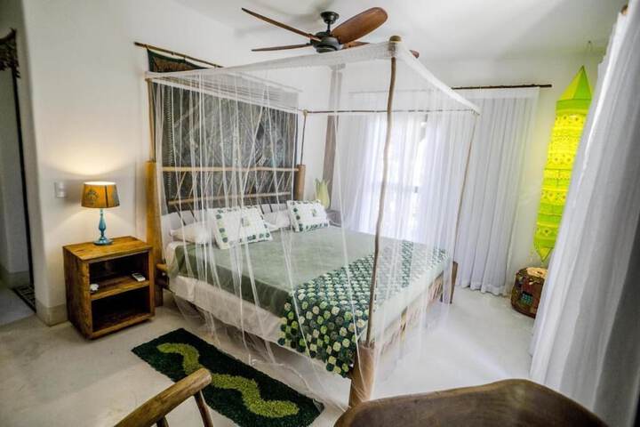 Room 8 of 62