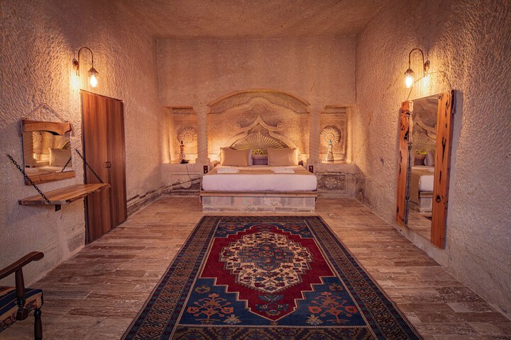 Room 47 of 78