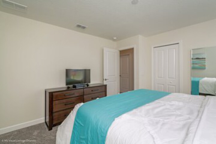 Room 54 of 62