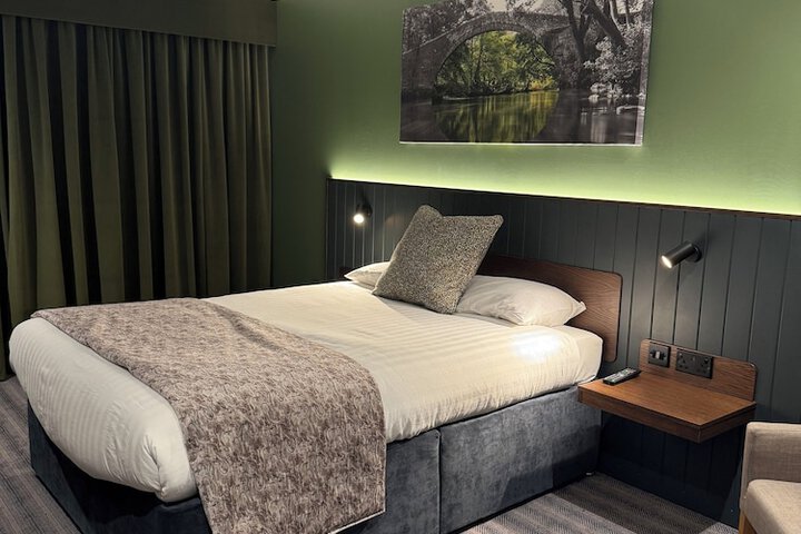 Room 14 of 44
