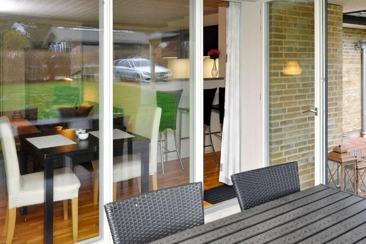 Terrace/Patio 6 of 13