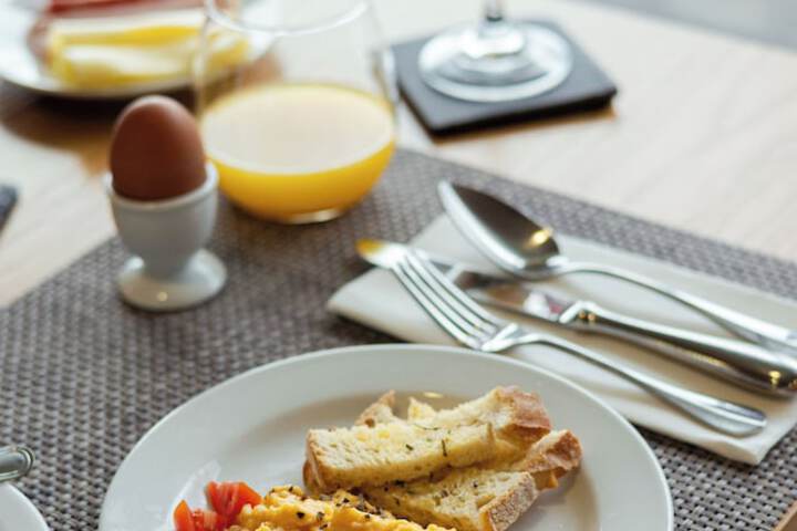 Breakfast meal