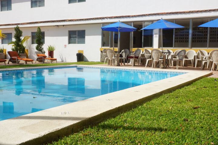Pool 46 of 66