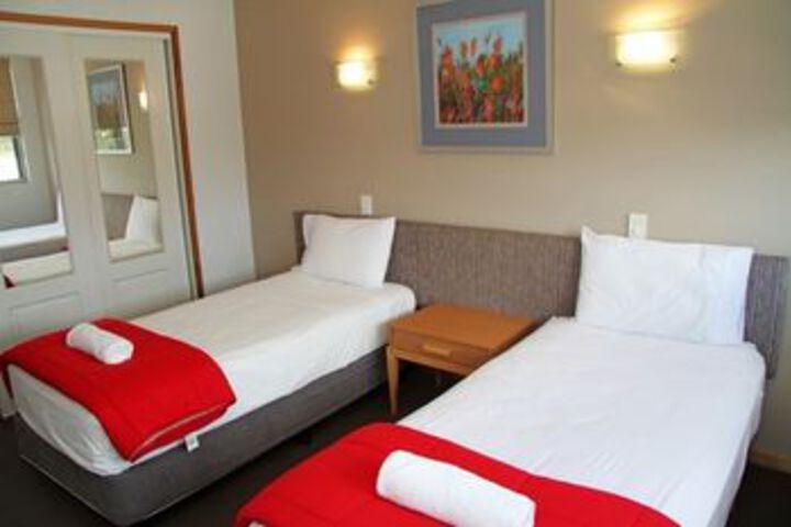 Room 38 of 107