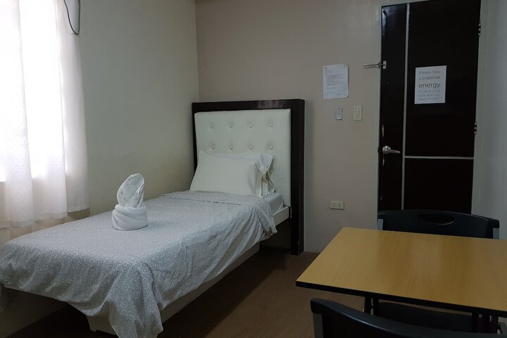 Room 20 of 33