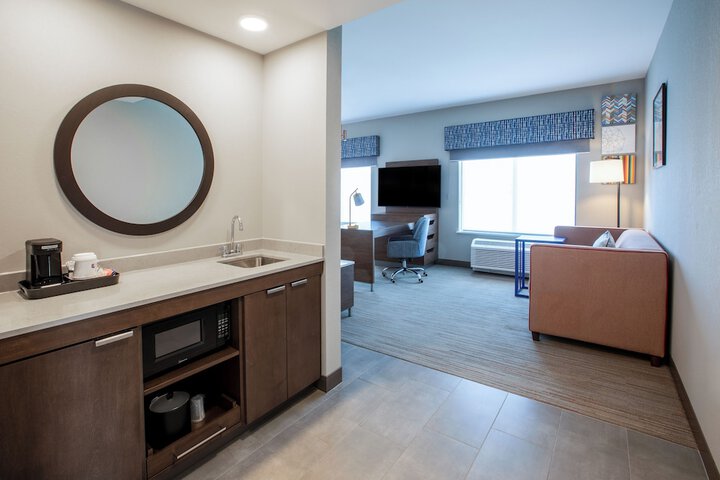 Room 9 of 39