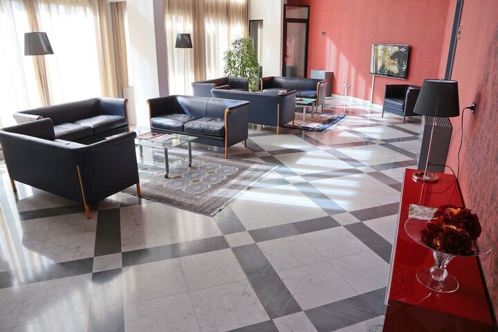 Hotel Interior 4 of 34