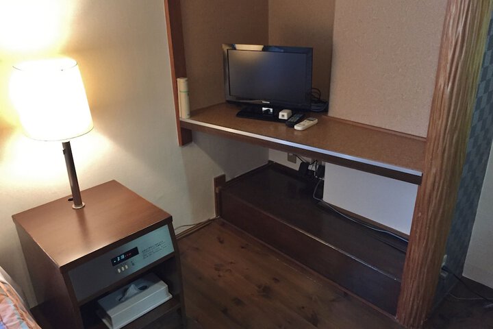 Room 22 of 74