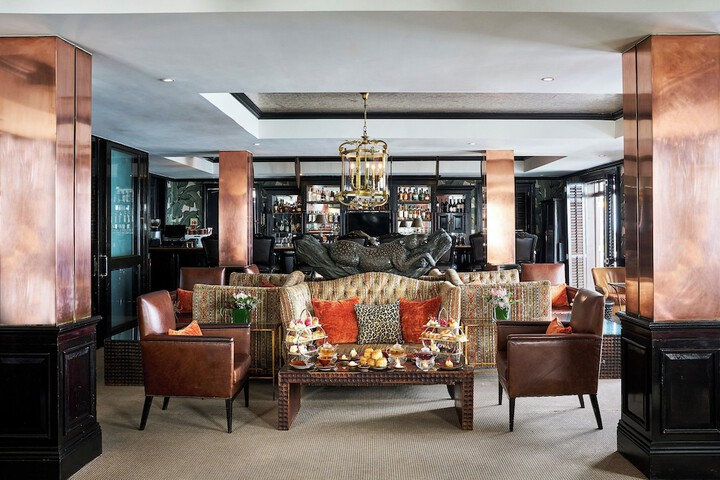 Lounge 114 of 135