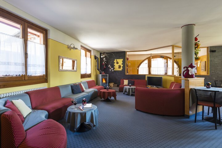 Lobby Entry