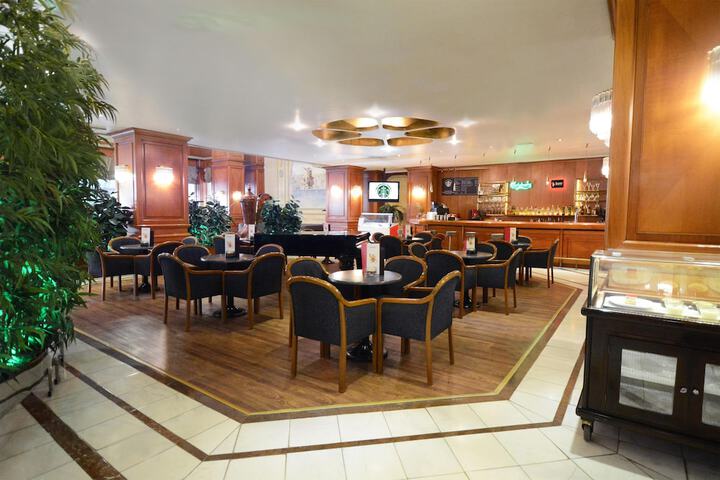Lobby Entry