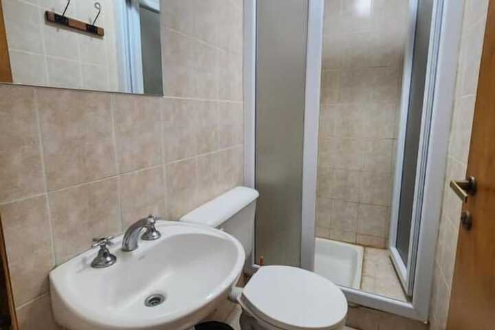 Room 12 of 25