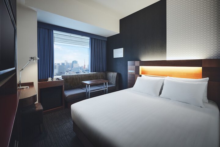 Room 4 of 56