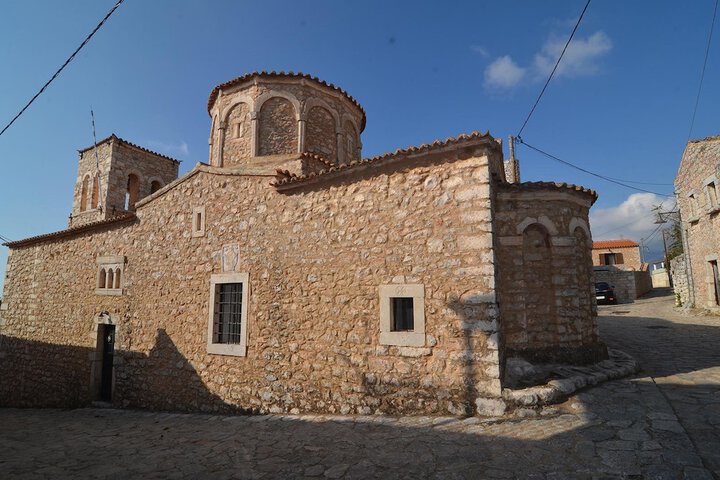 AREOPOLI SOFIA OLD TOWN INN