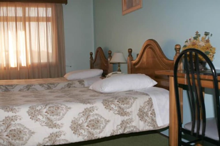 Room 20 of 32
