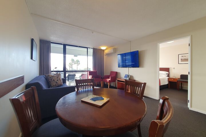 Room 41 of 69