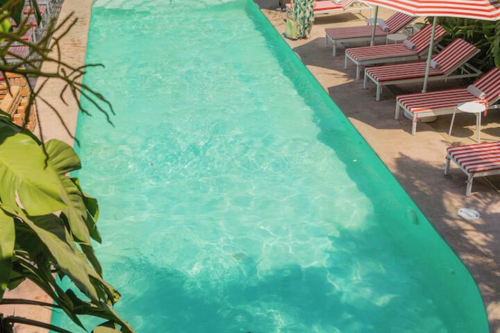 Hotel Pool