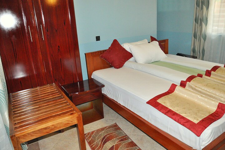 Room 19 of 42