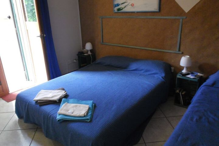 Room 7 of 44