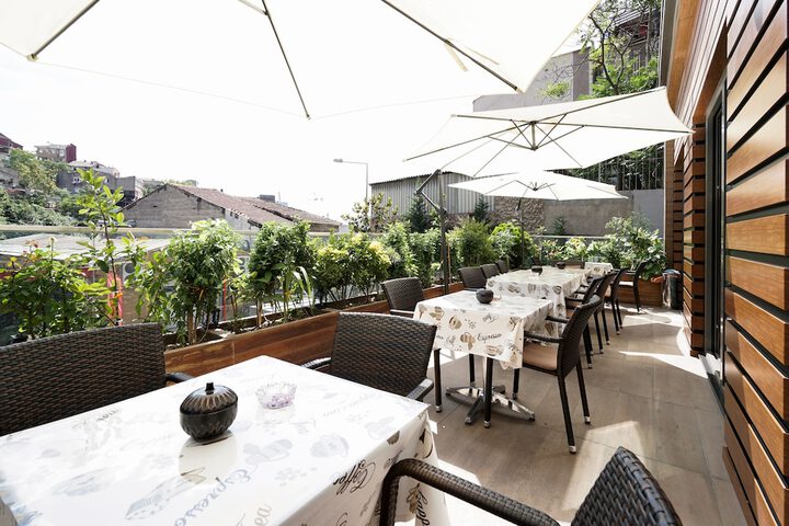 Dining Photos
