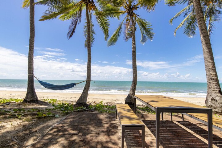 Beach 19 of 28